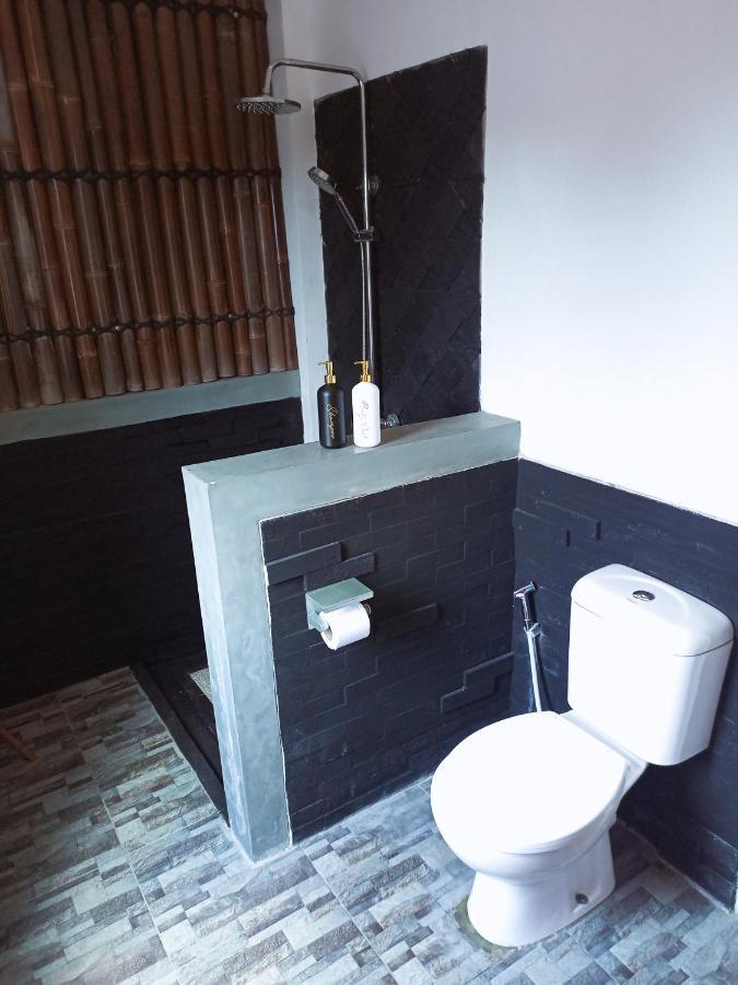 Zen Moon Hostel ジョグジャカルタ エクステリア 写真